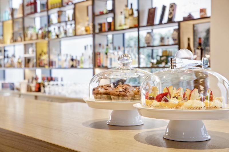 Intercityhotel Nizwa Eksteriør billede